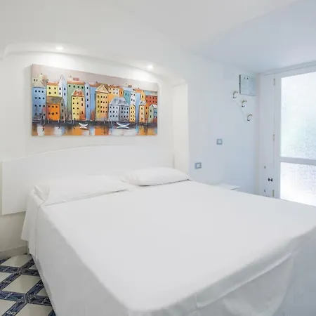 Elisa Guest house